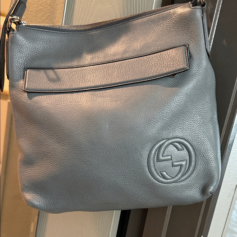Gucci Gray Leather Shoulder Bag